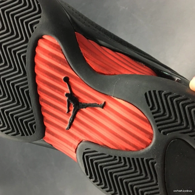 (2018) Shot 14 Jordan Last 487471-003 Retro Air 1210